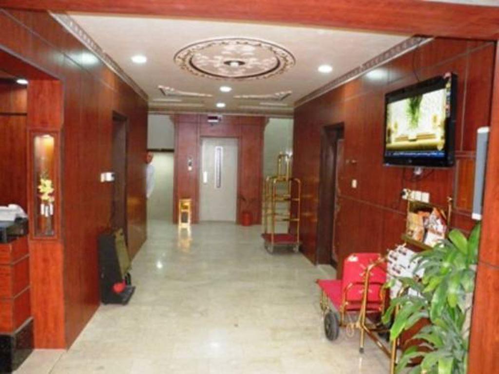 Al Farhan Hotel Suites - Al Salam Ar Riyad Esterno foto